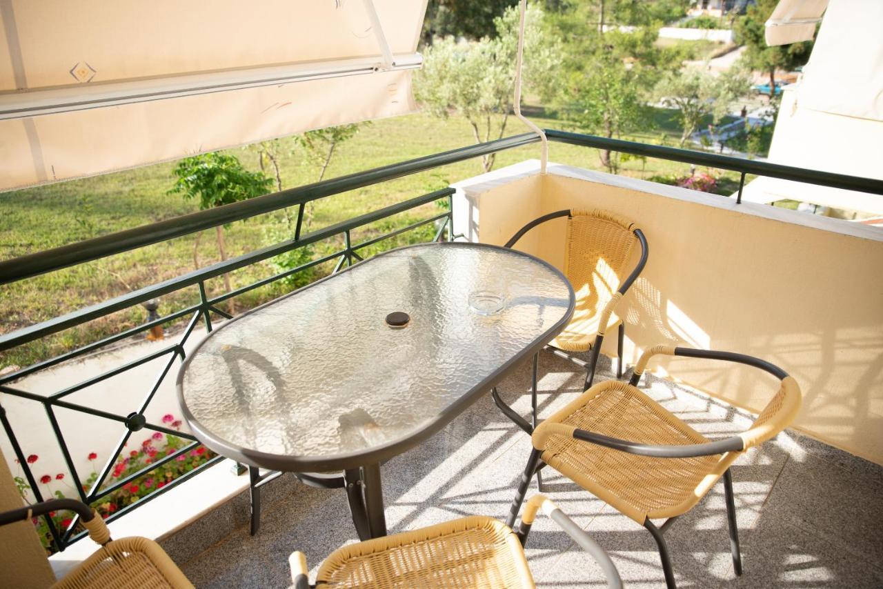 Nikos Apartments 奥马斯帕纳吉亚斯 外观 照片