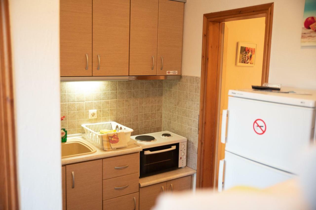 Nikos Apartments 奥马斯帕纳吉亚斯 外观 照片