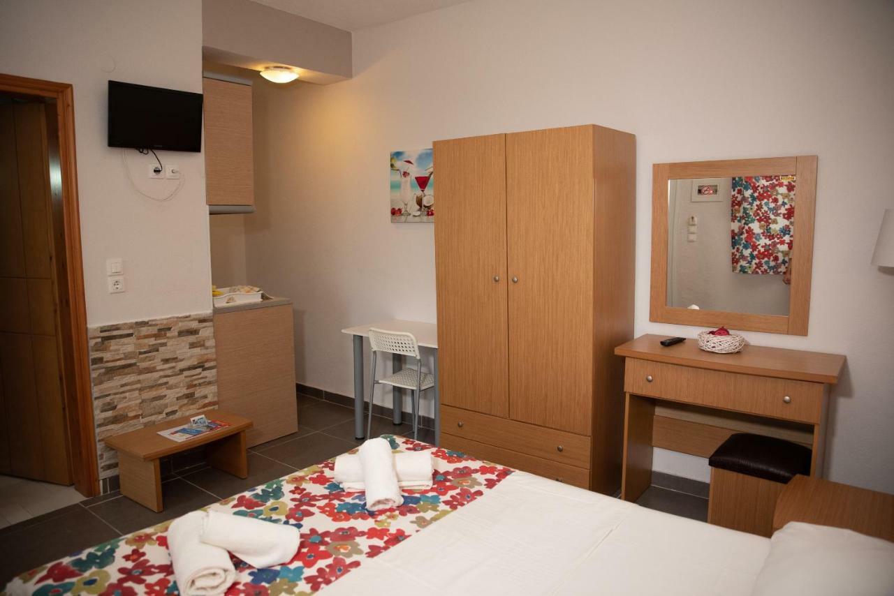 Nikos Apartments 奥马斯帕纳吉亚斯 外观 照片